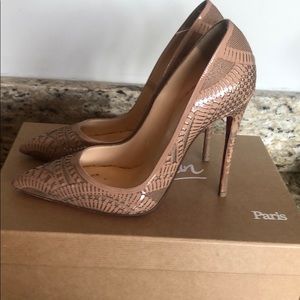 Christian louboutin nude size 37 shoes